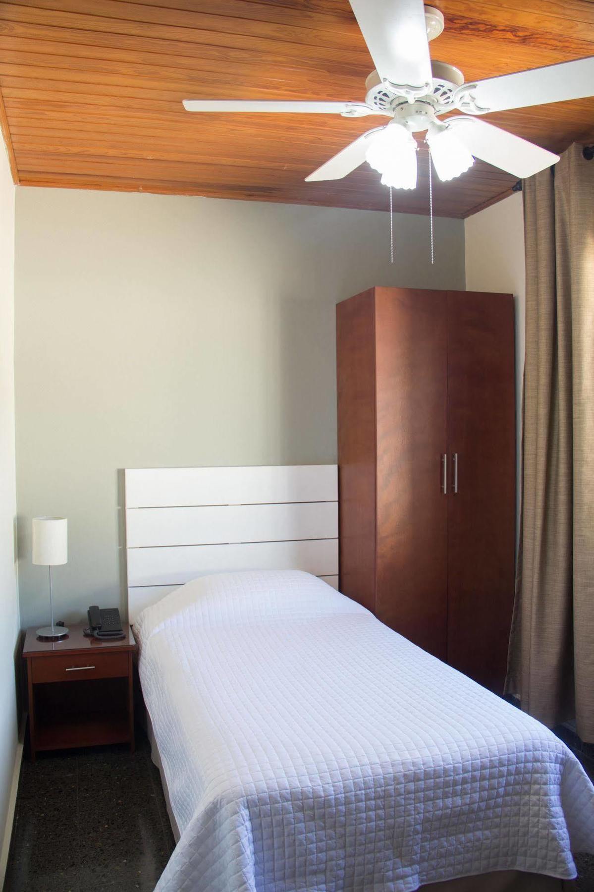 Maria Jose Suites San Salvador Exteriér fotografie